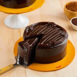 Best Fudge Cake