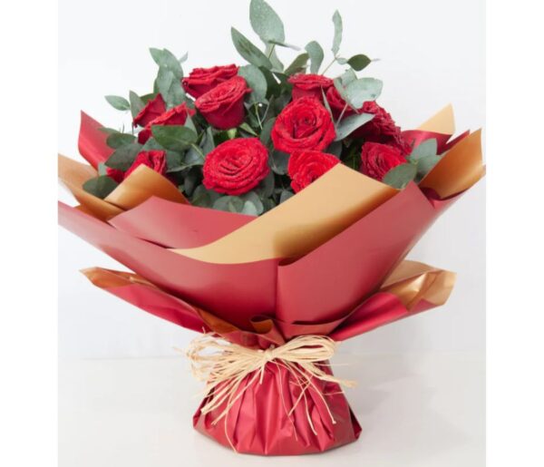 Royal Scarlet Red Rose Bouquet